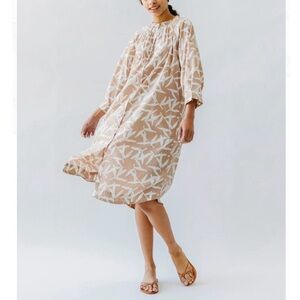 NWT Mirth caftans Vienna dress in desert sand leaf